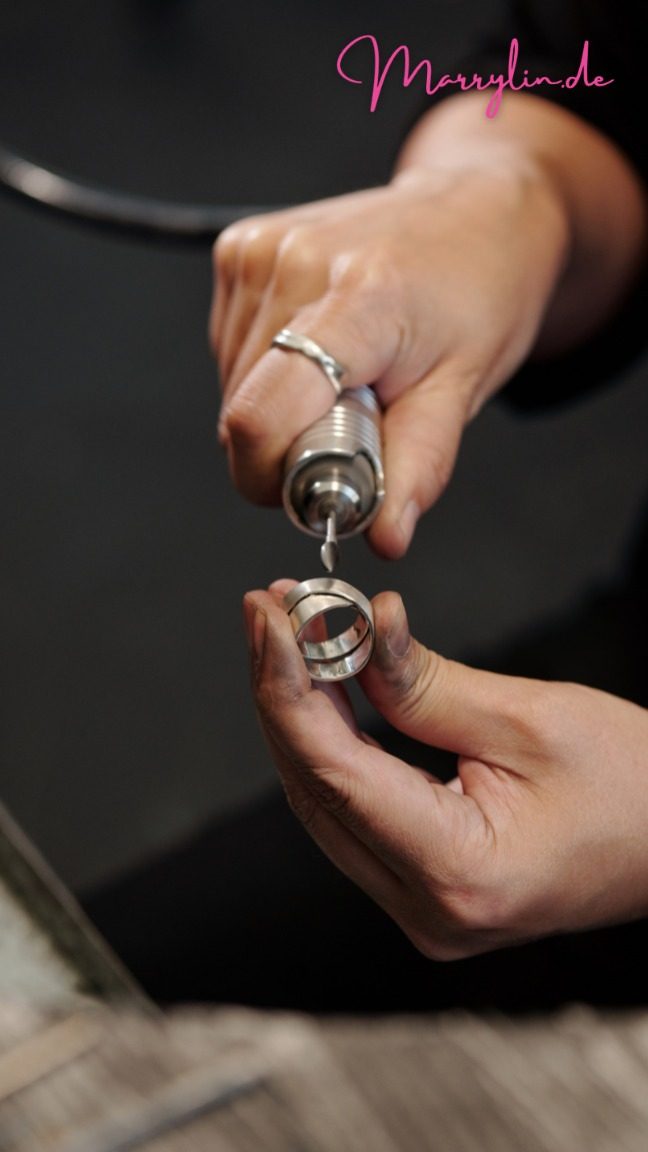 So wählt ihr Schritt für Schritt – Beratung, Anprobe, Anfertigung