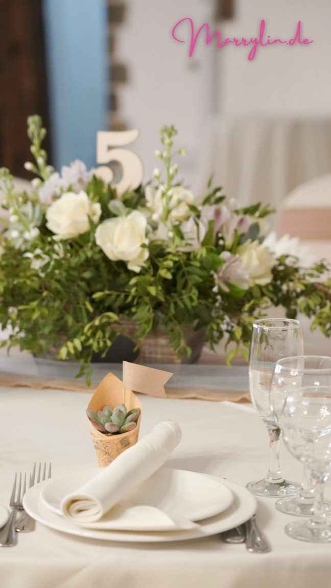 Tischläufer & Textilien_ Struktur, Farbe & Schichten